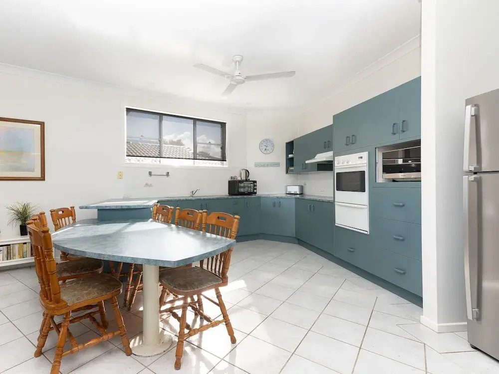 21 Melaleuca Drive - Waterfront - Pet Friendly - Stone Real Estate Yamba