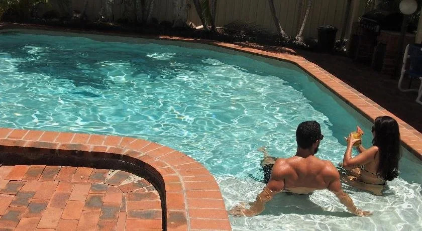 Le Chelsea Holidays