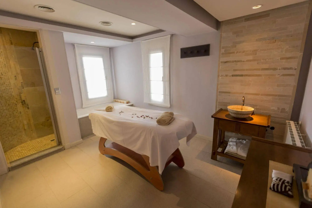 Imago Hotel & Spa