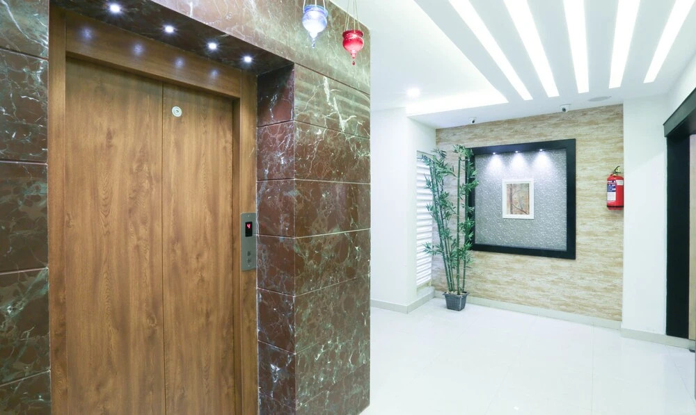 Treebo Emirates Residency