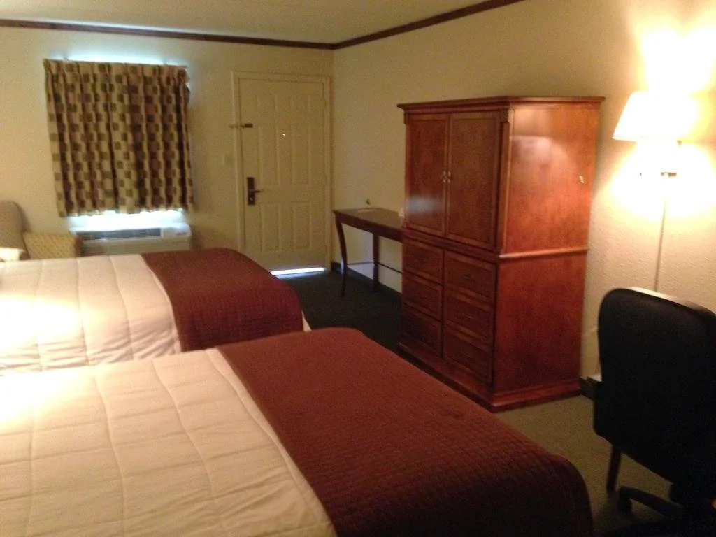 Cherokee Lodge