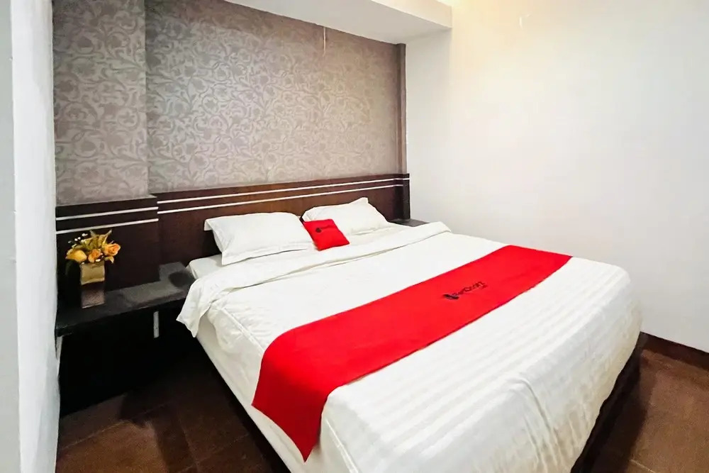 RedDoorz @ Best Hotel Jalan Dr. Sutomo Siantar