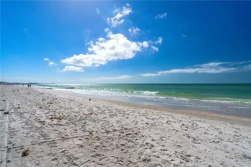 Shores of Madeira 205 - Two Bedroom Condo