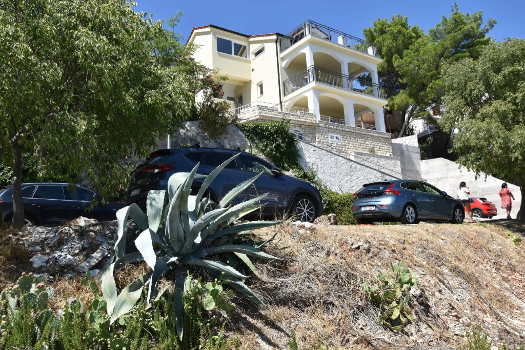 Apartments Zorica