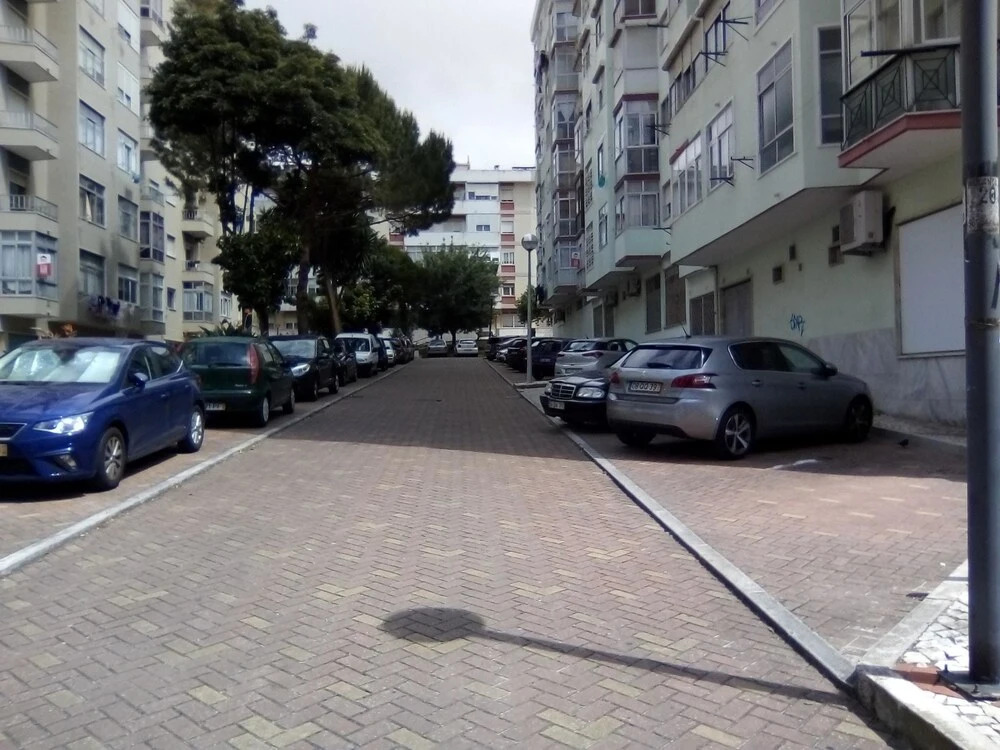 Apartment With 3 Bedrooms in Queluz, With Wonderful City View, Balcony