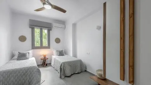 Esperanza Apartments
