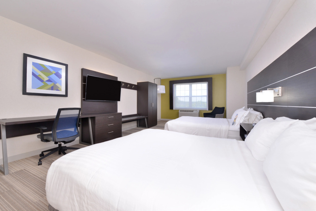 Holiday Inn Express Mystic by IHG