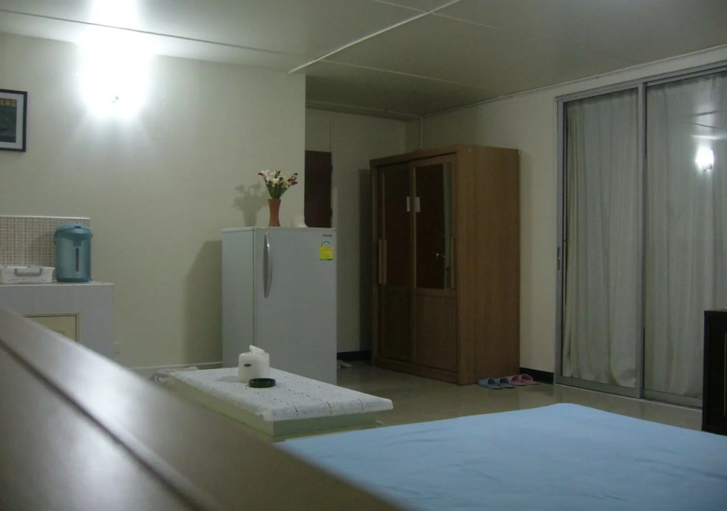 DMK Don Mueang Airport Guest House
