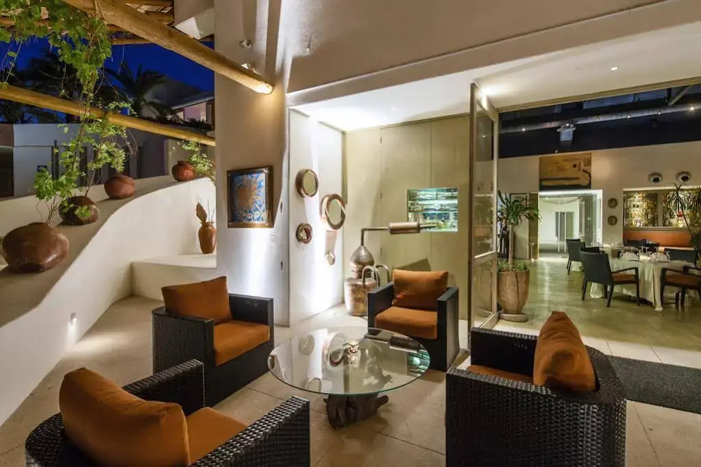 Costa Baja Resort & Spa