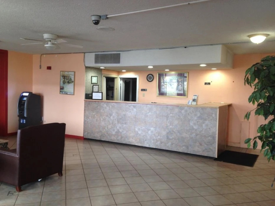 Super 8 by Wyndham Goldsboro