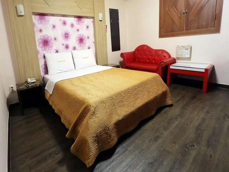 Goodstay New Rivera Motel