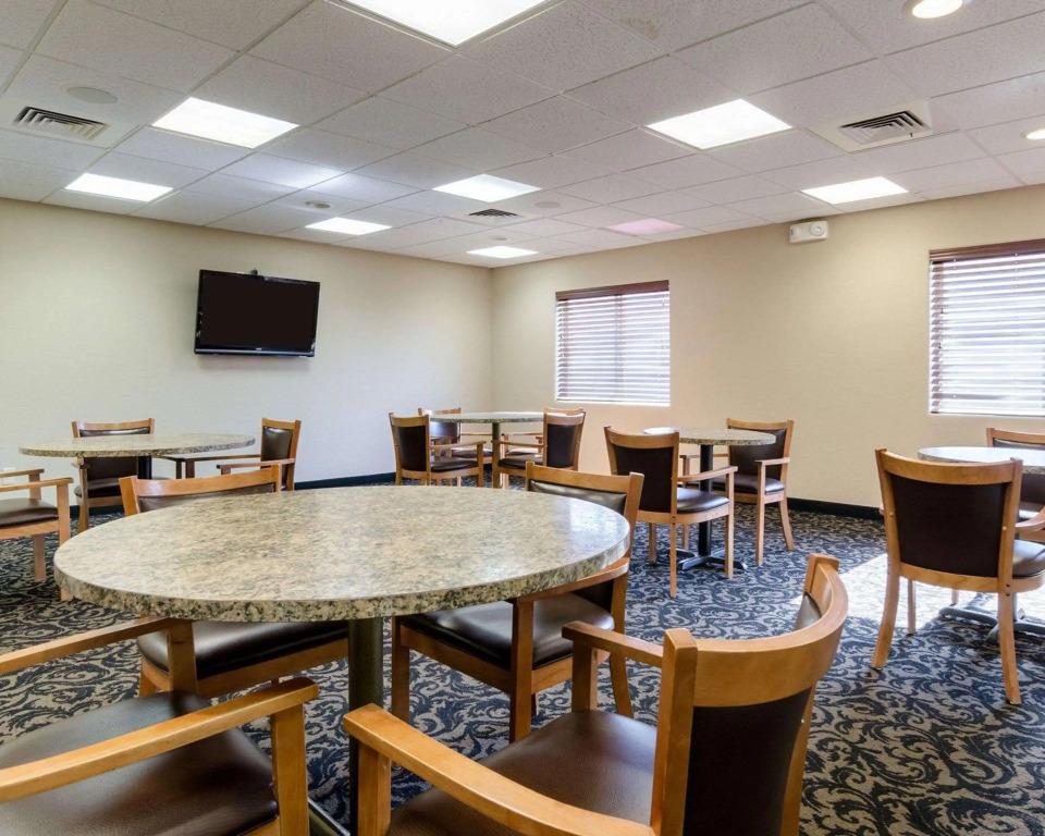 Comfort Inn Garden City
