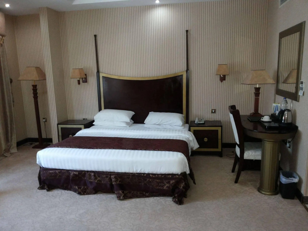 Tourist Hotel