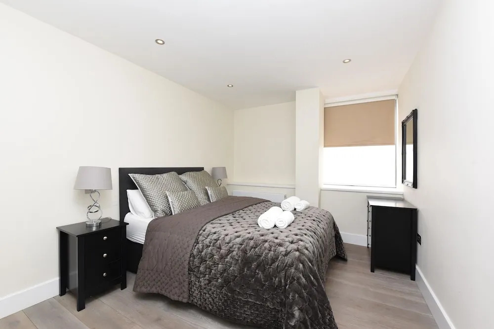 The Glasshouse Apartments