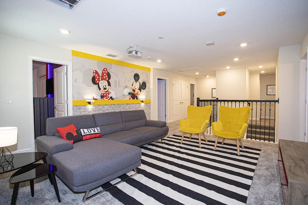 4571 Narrative Lane