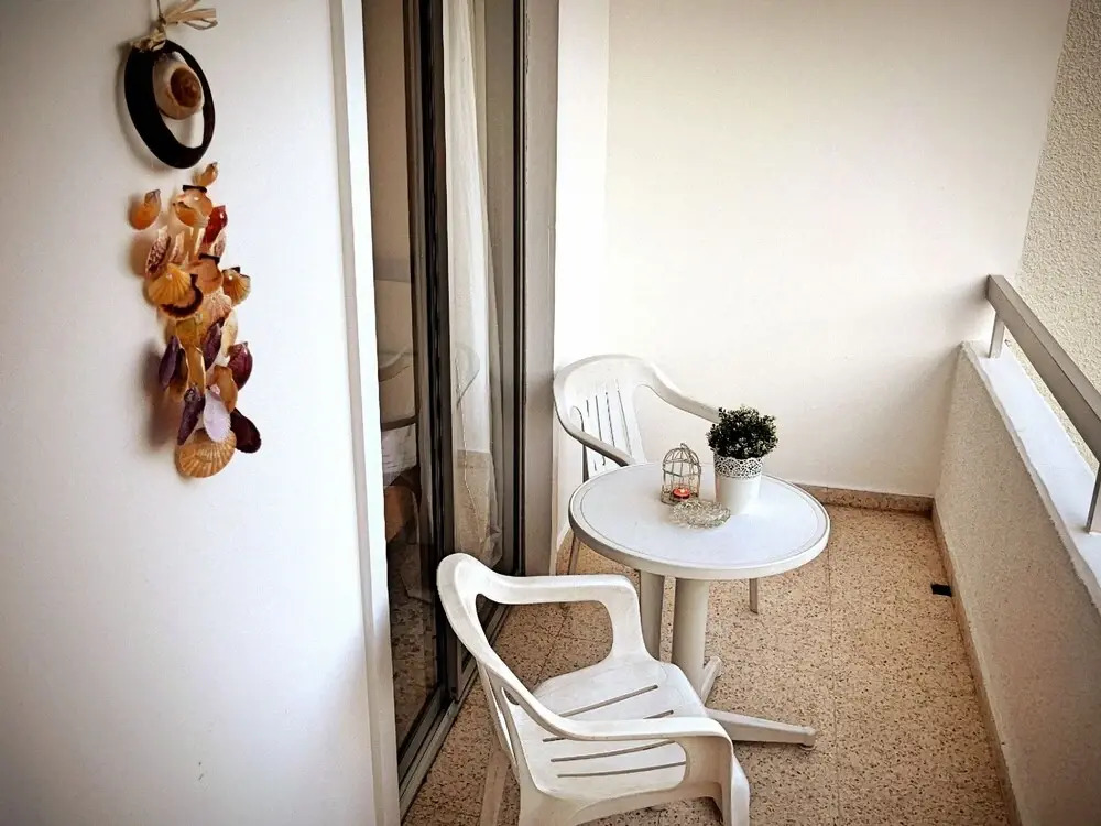 Napa Central Apartment