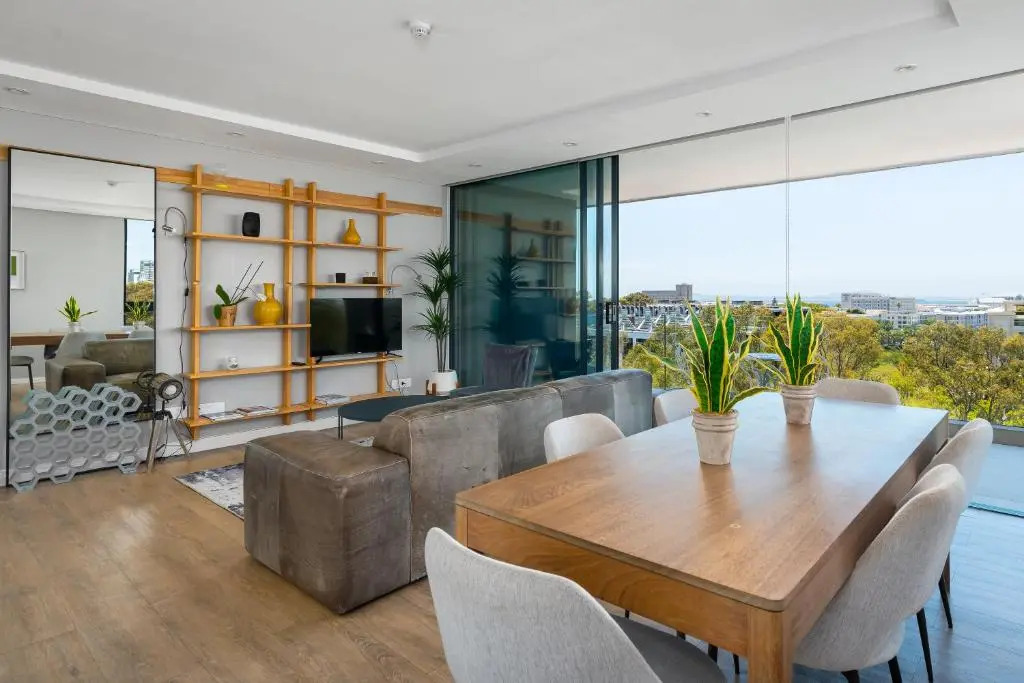 Warwick Apartments by Propr