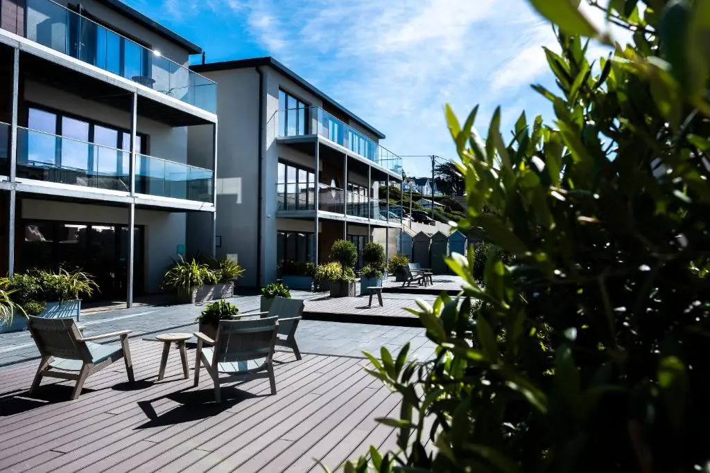 16 Woolacombe - Indoor Pool & 4 min walk to Beach!