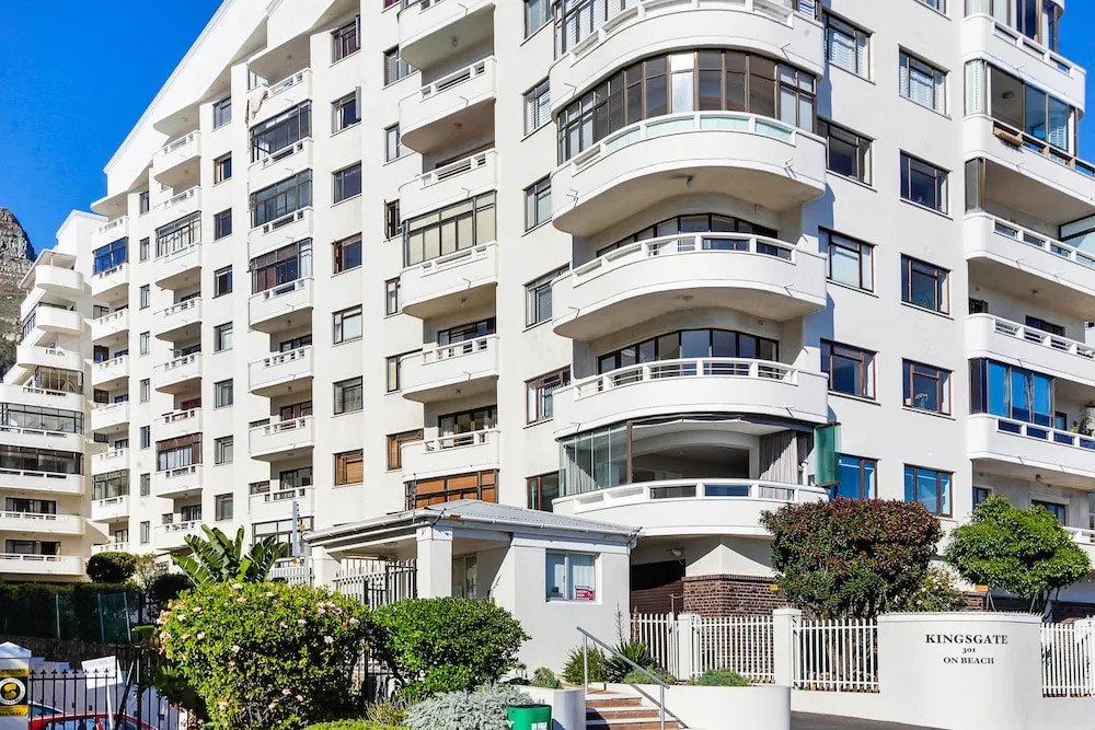 Sea Point Kingsgate Apartment