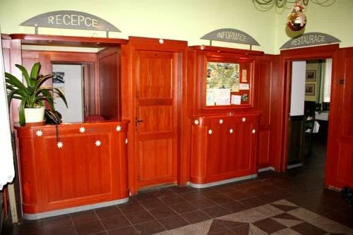 Hotel Diana
