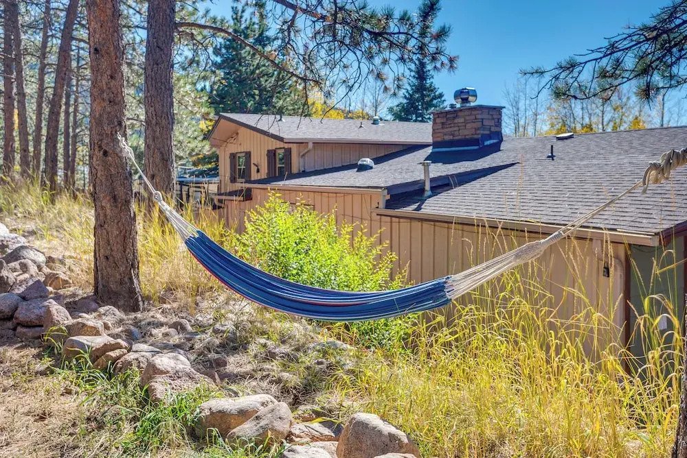327936 Hot Tub + Mtn Views: Woodland Park Gem