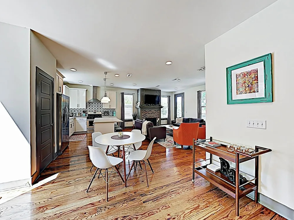 New Listing! Hip 3-story In East Nashville 4 Bedroom Home