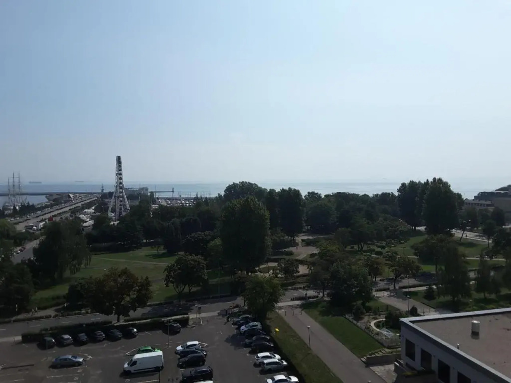 Słoneczny Skwer 13
