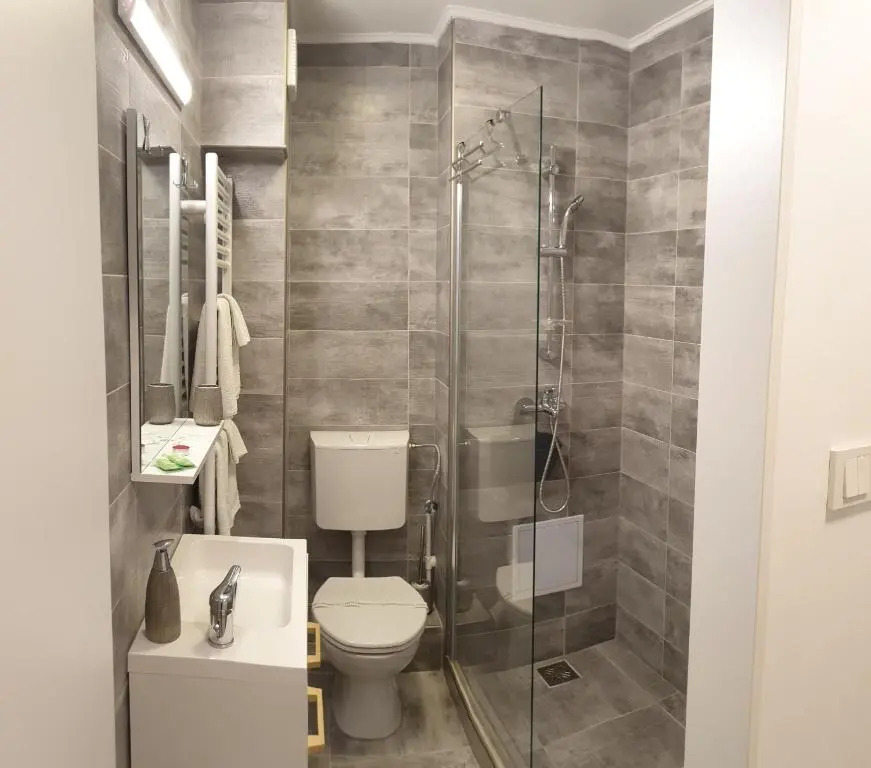 Diamond Apartment