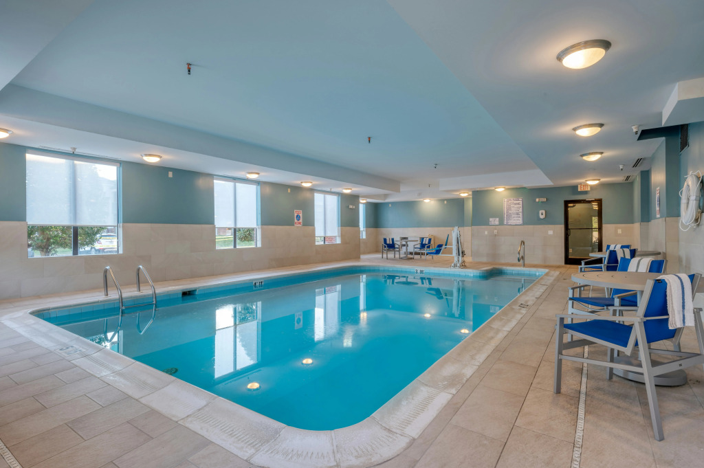 Holiday Inn Express Hotel & Suites Thornburg-S. Fredericksburg by IHG