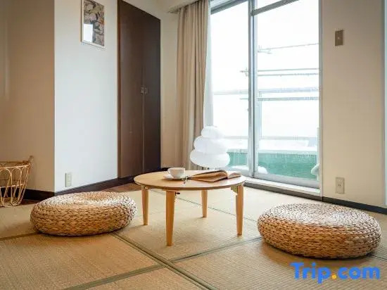 Shinjuku Skyview Serenity Duplex Villa