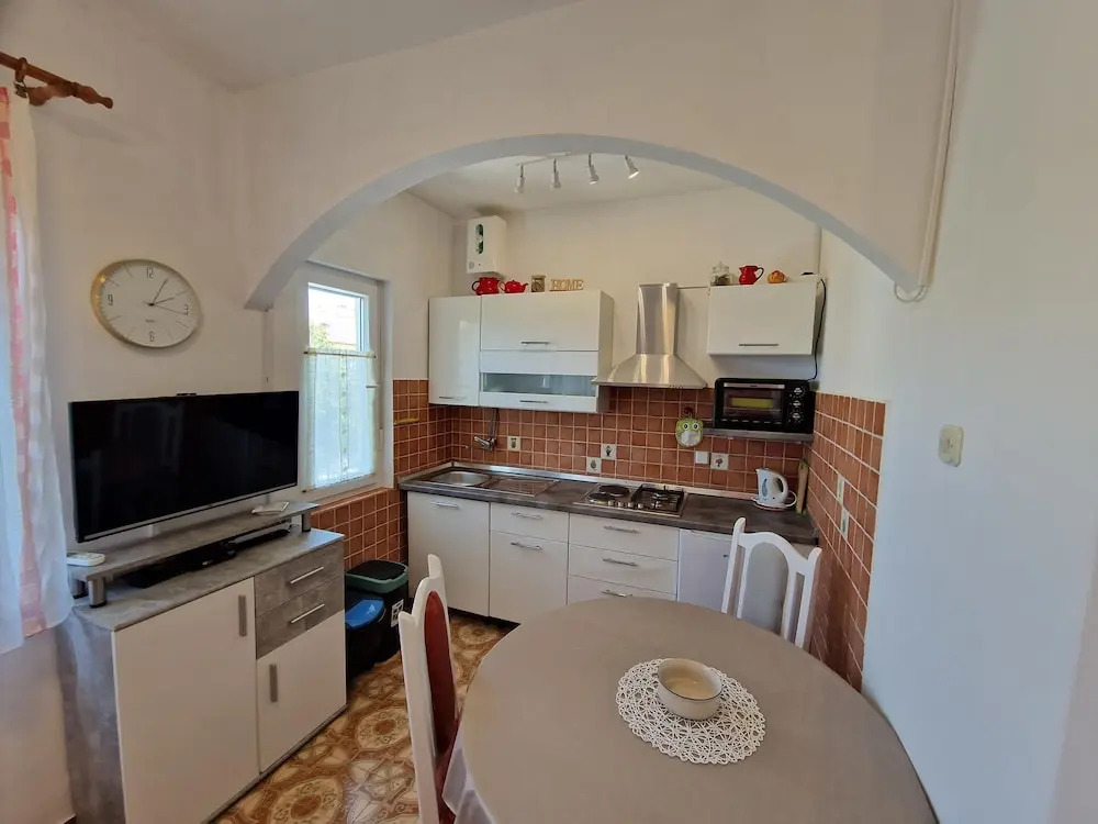 Apartments Godena