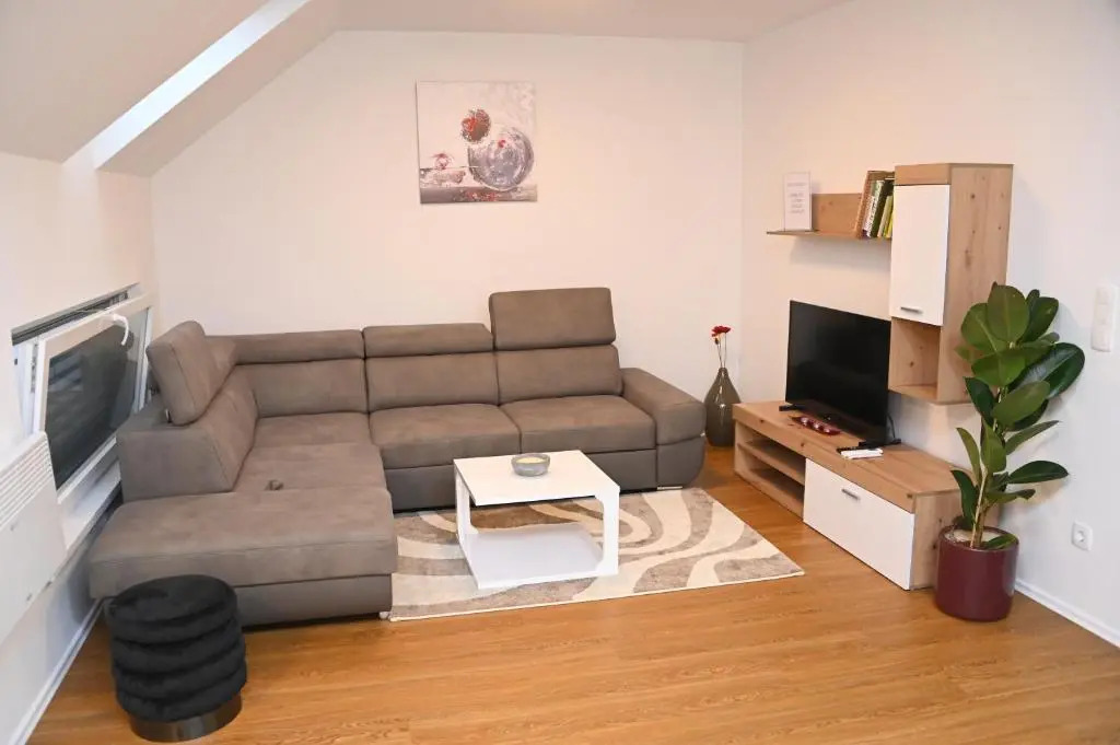 Apartments Mak