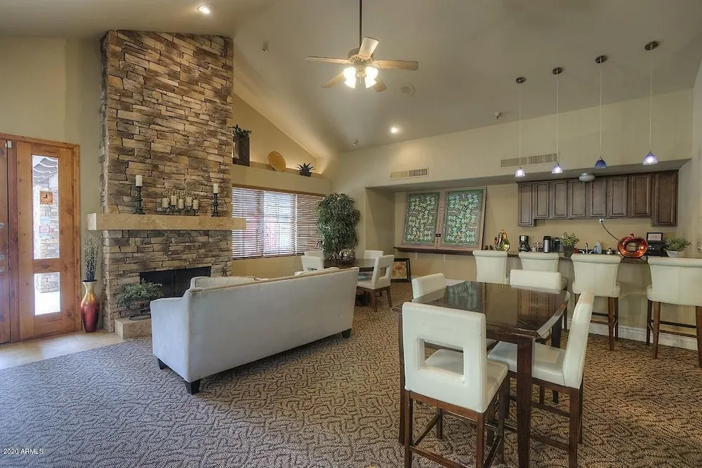 Villa Allison 2 Bedroom Condo by RedAwning
