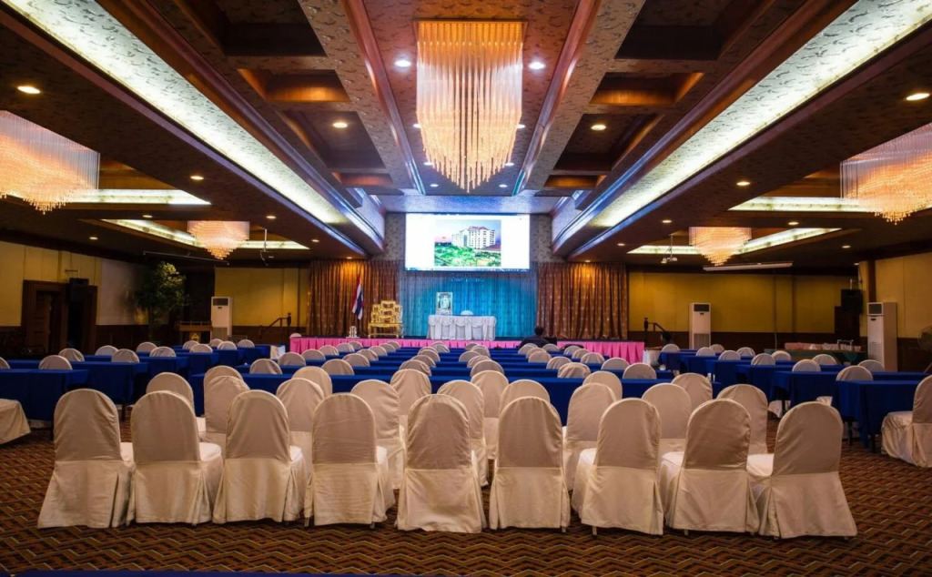 Khumsuphan Hotel