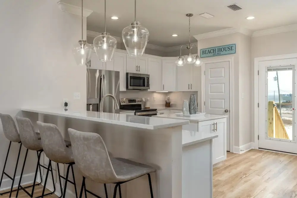 Until Nextime - 2712 Bienville 5 Bedroom Home by RedAwning