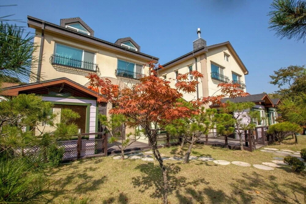 Maple INN