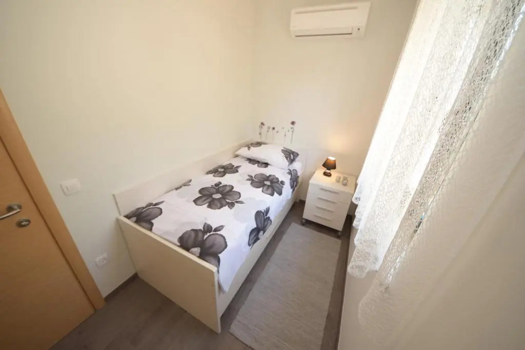 Apartmani Dora i Kati