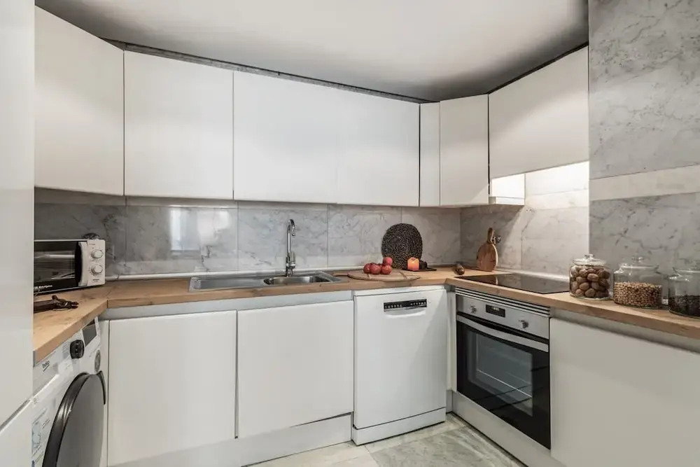 Cardet - 2 Bedrooms and Pool in Almagro