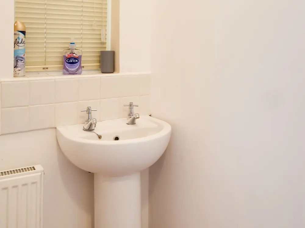 Simplistic Holiday Home in Cheltenham With Garden
