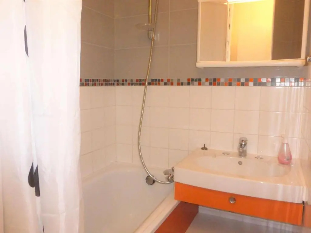Appartement Saint-Gilles-Croix-de-Vie, 2 pièces, 4 personnes - FR-1-224-788