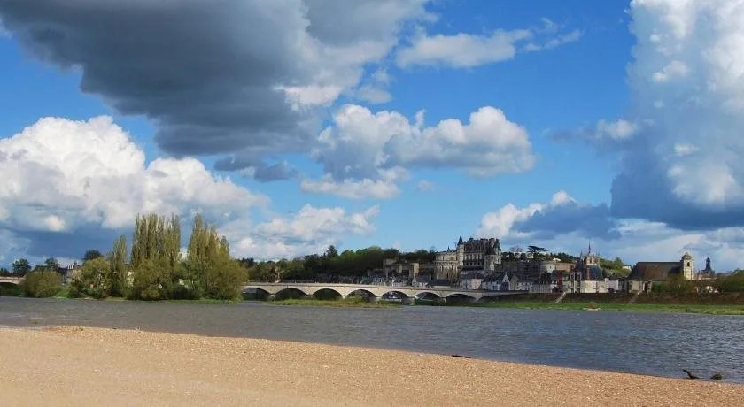 LAEROGARE Amboise