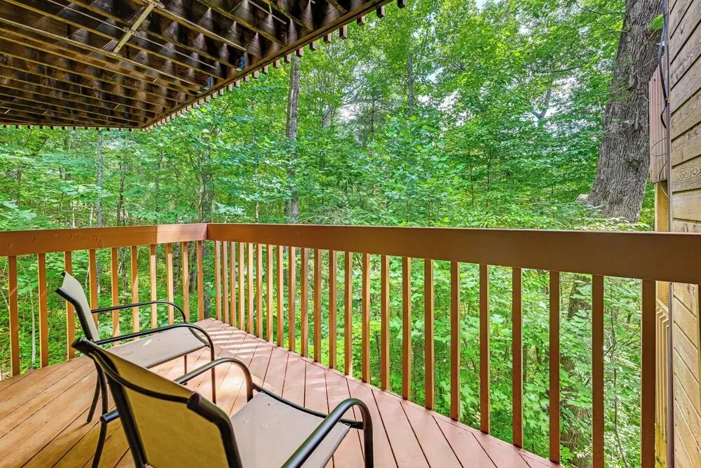 1 Mi to Fairfield Lake: Serene Sapphire Retreat