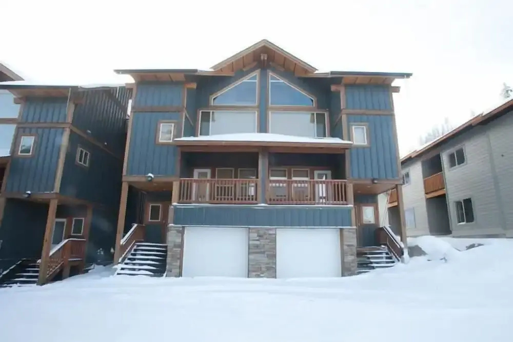 Snow Ridge by Apex Accommodations