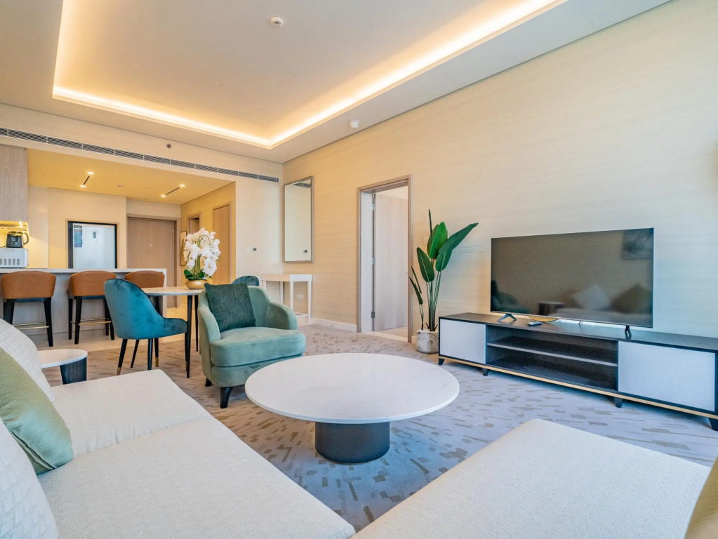 Palm Jumeirah- The Palm Tower 1 2205