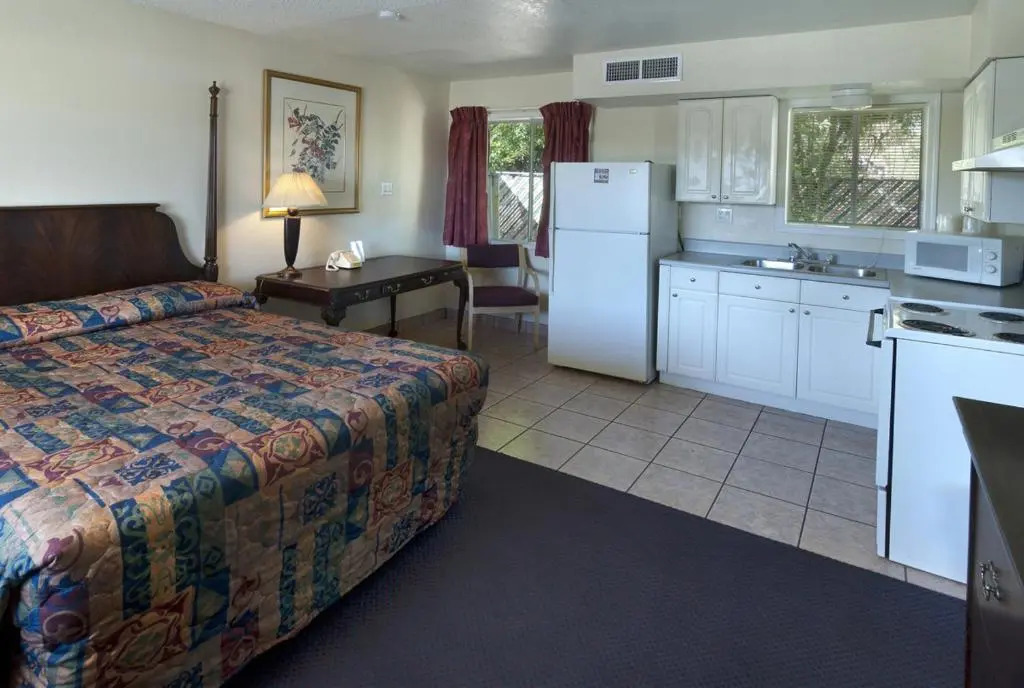 American Executive Inn Mesa