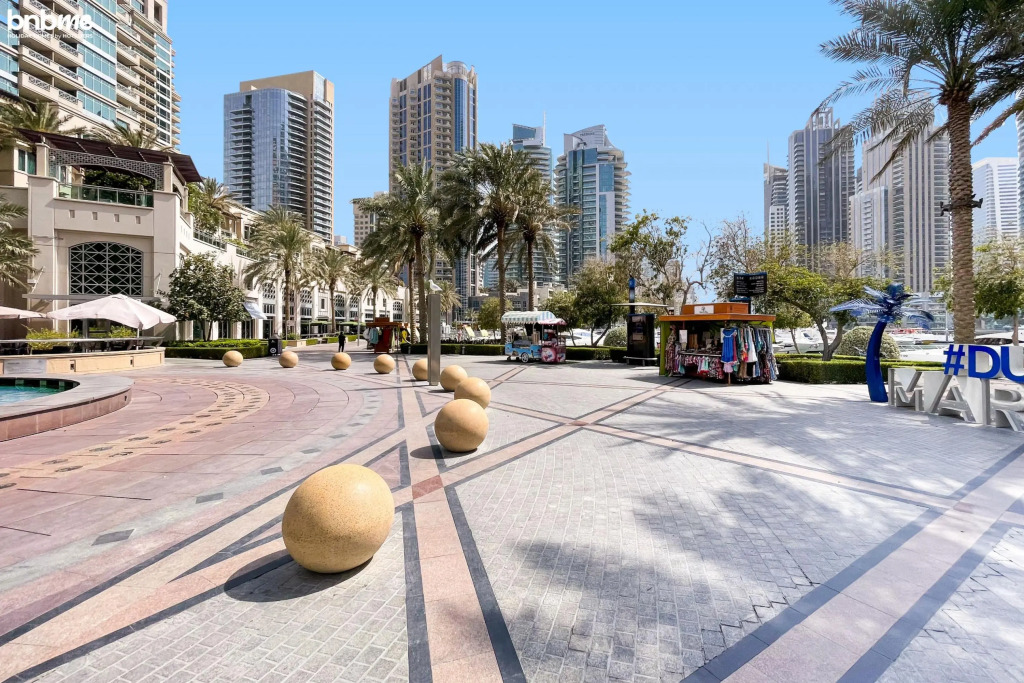 Luxurious 2 Bedroom Apartment Dubai Marina