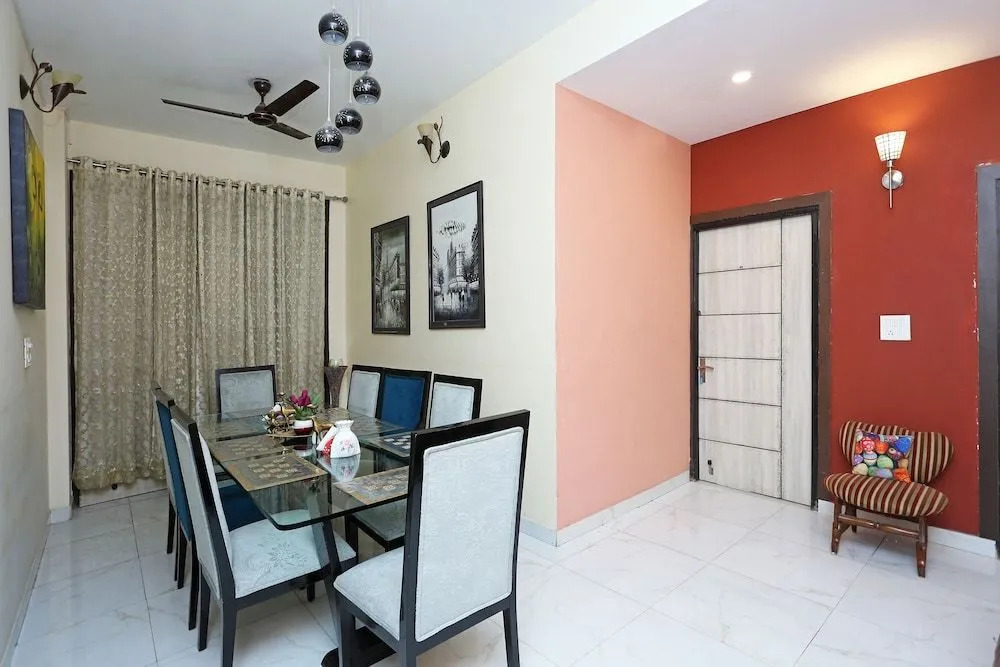 Oyo 9488 Istay Serenity Villa