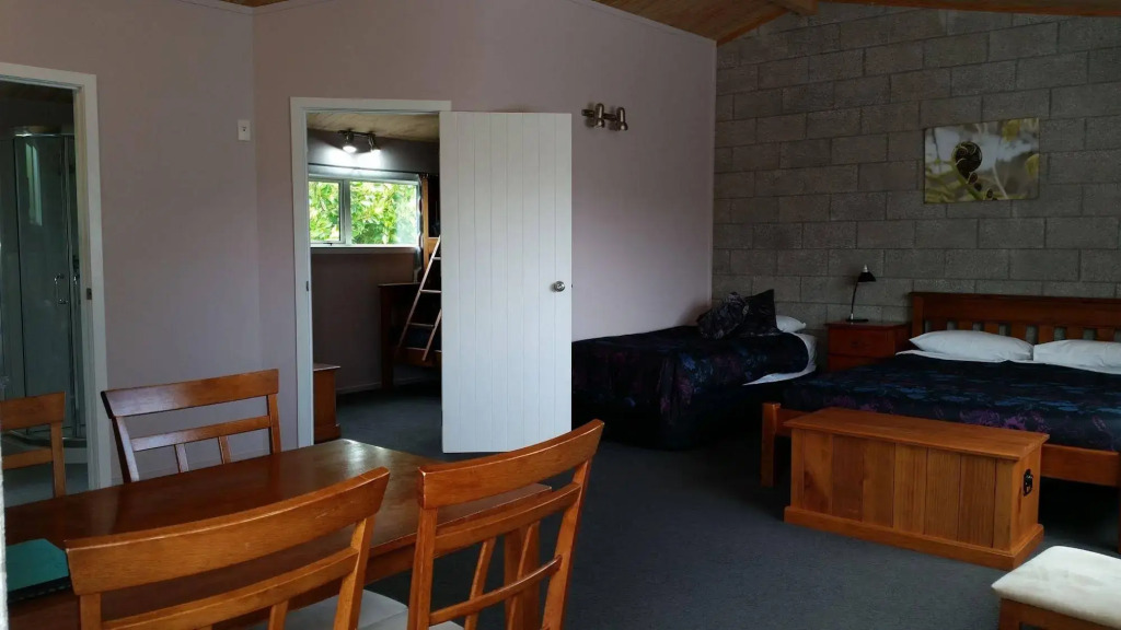 Abbey Court Motel
