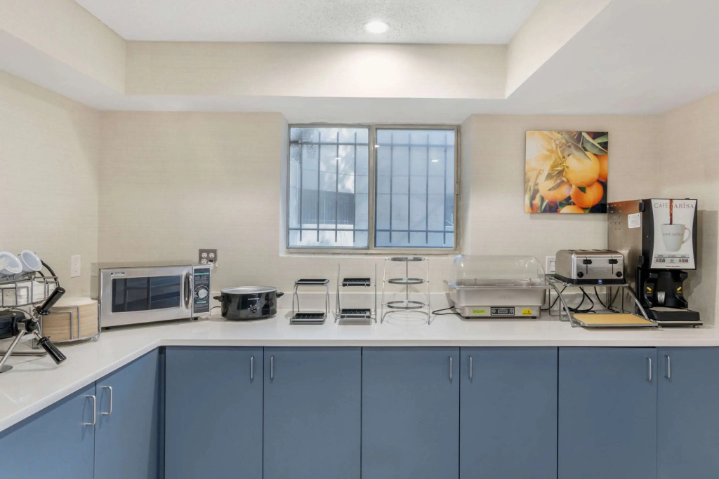 Americas Best Value Inn & Suites - Kansas City/Downtown