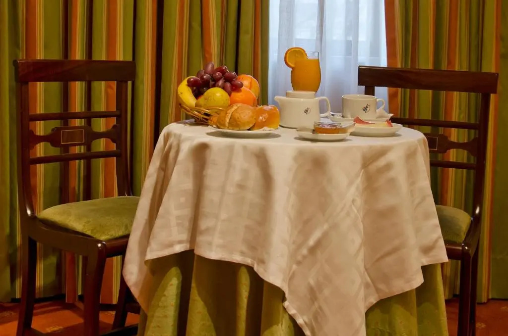 VIP Inn Berna Hotel